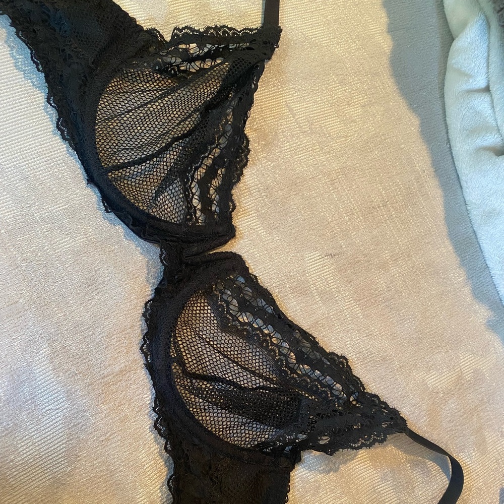 SAVAGE X FENTY Savage Black Lace Bra